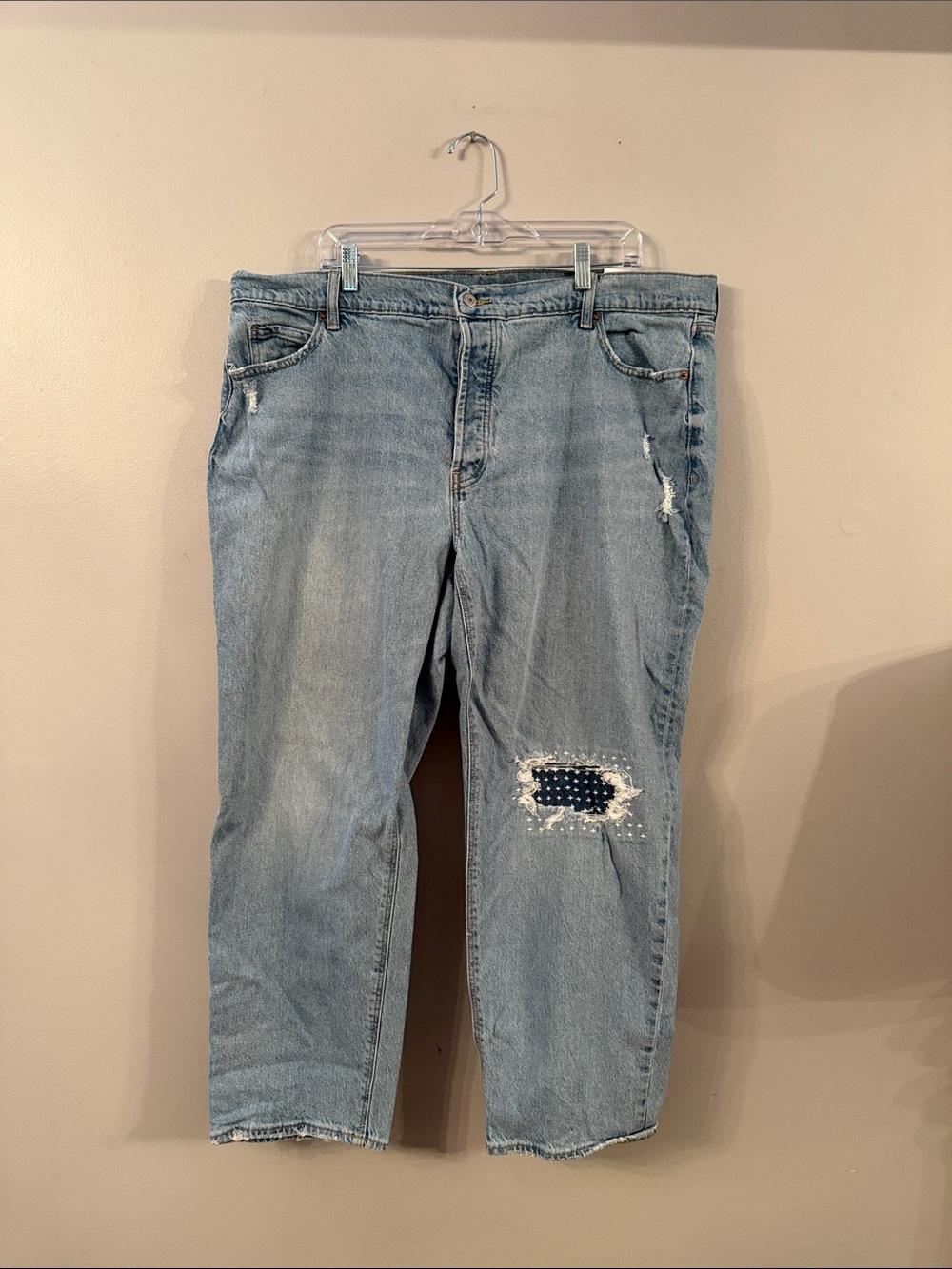 Old Navy Light Blue High-Rise Slouchy Straight-Leg Jeans 20 - lots of life left